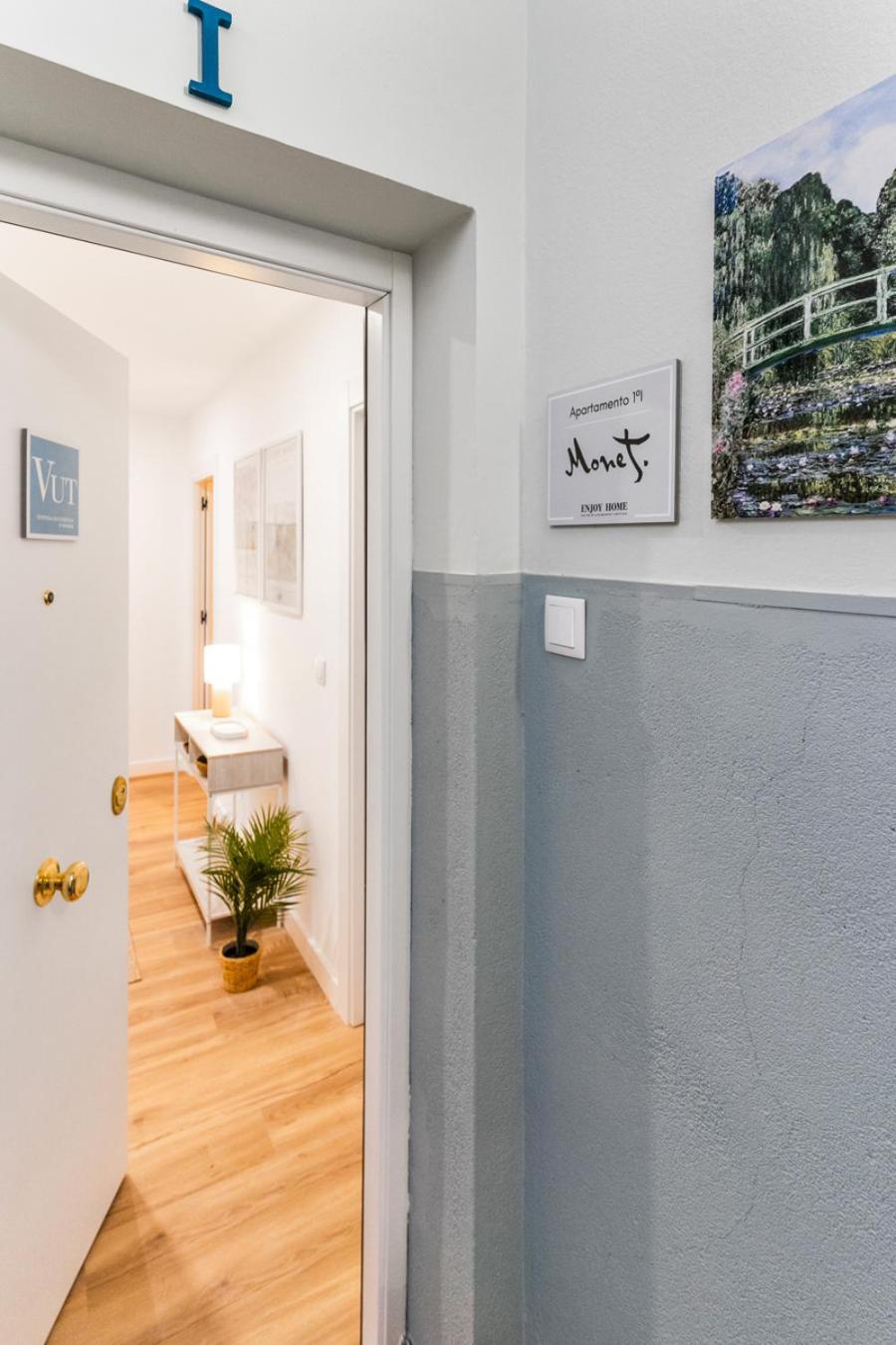 Monet, Con Terraza, Cuna Y Trona Apartment *