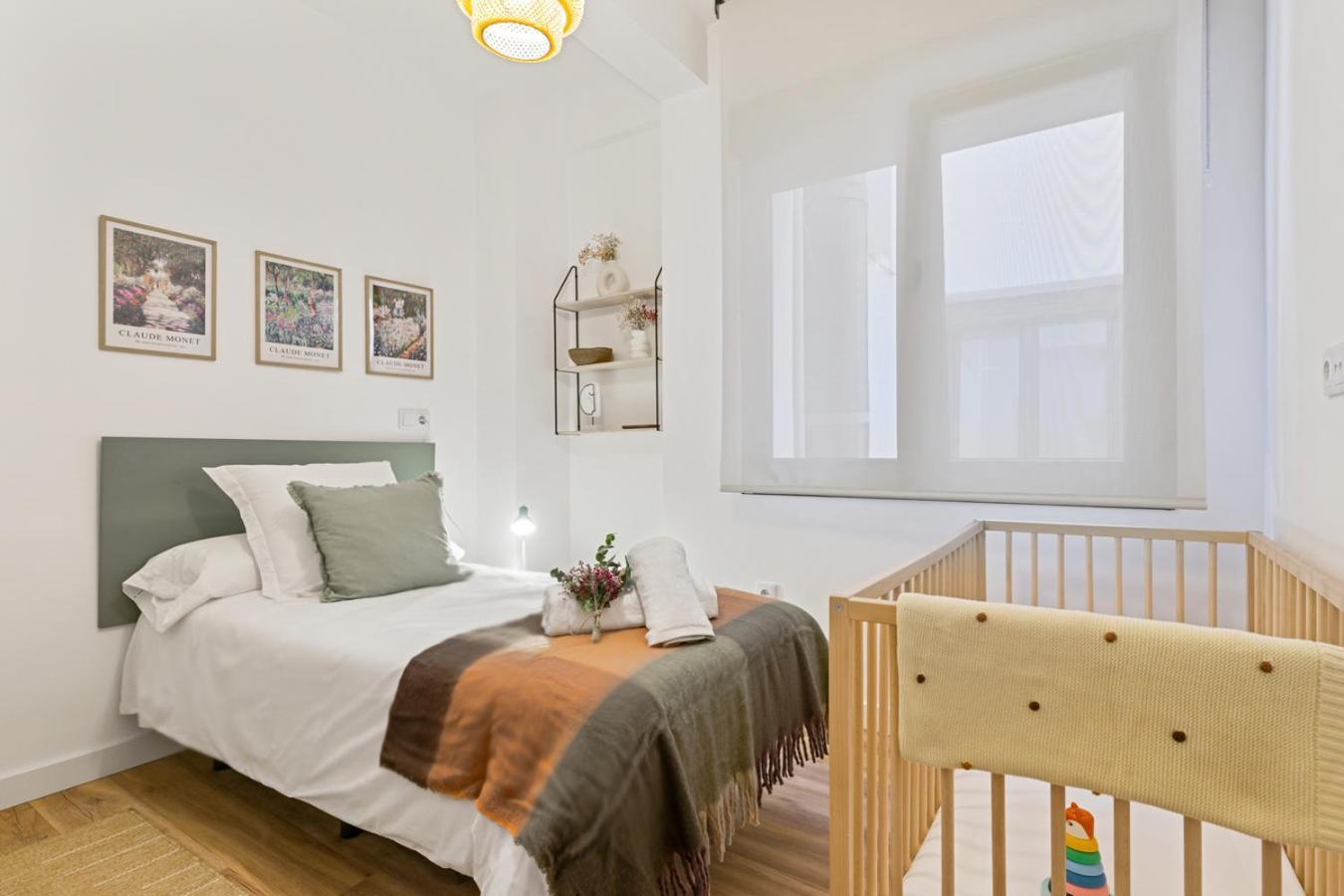 Appartement Monet, Con Terraza, Cuna Y Trona *